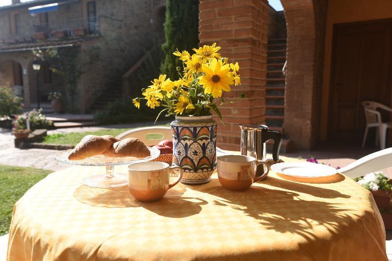 Casa Vacanze Santa Maria Montaione Esterno foto